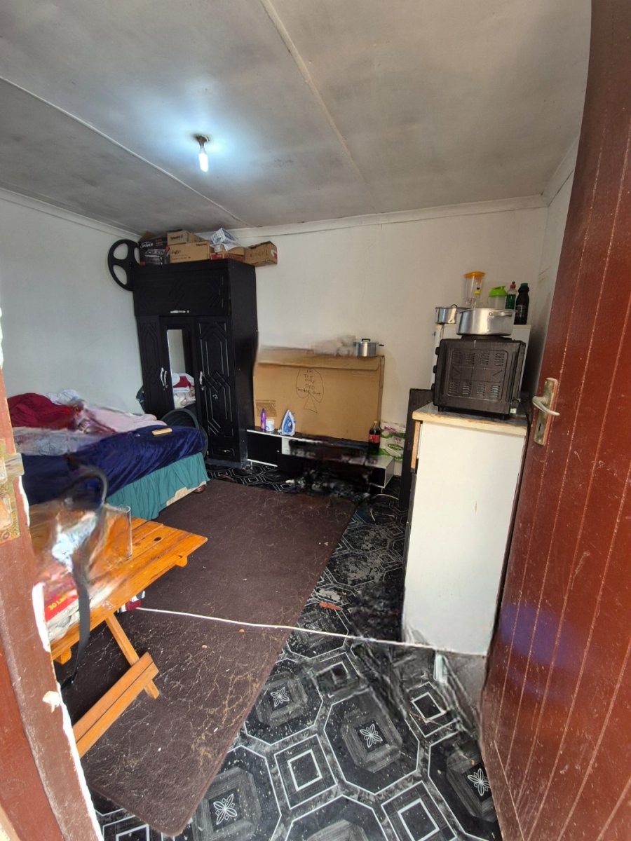 2 Bedroom Property for Sale in Zwide Eastern Cape